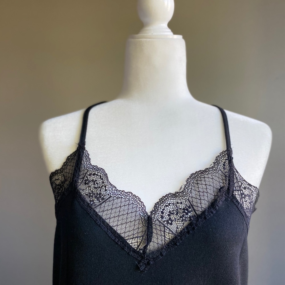 Scallop Lace Top - Picture 6 of 10